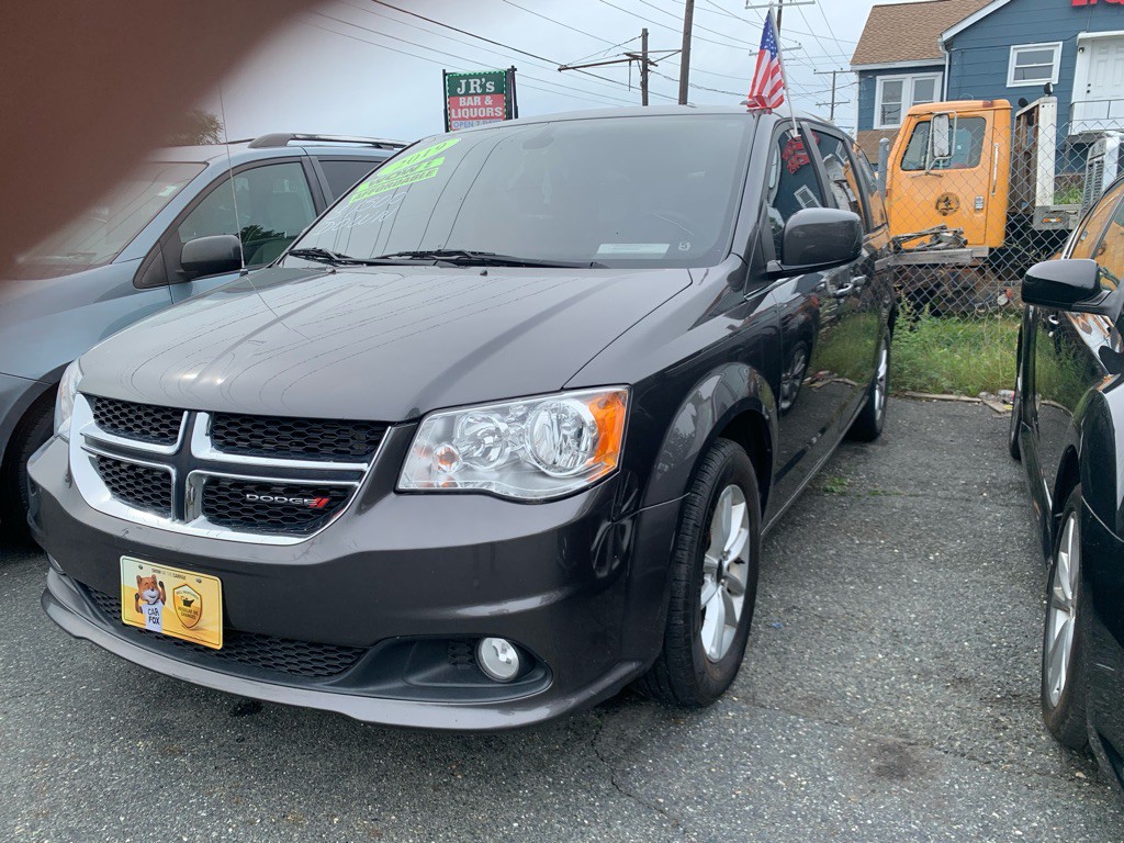 2019 Dodge Grand Caravan Image 1