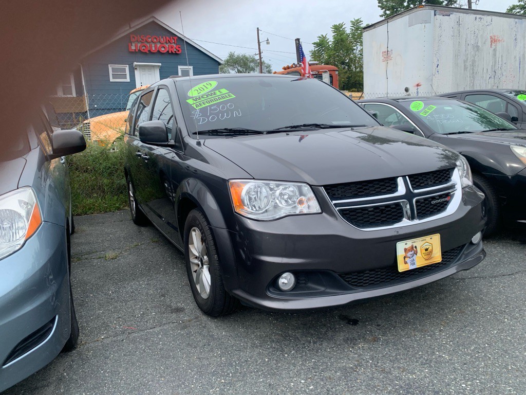 2019 Dodge Grand Caravan Image 2