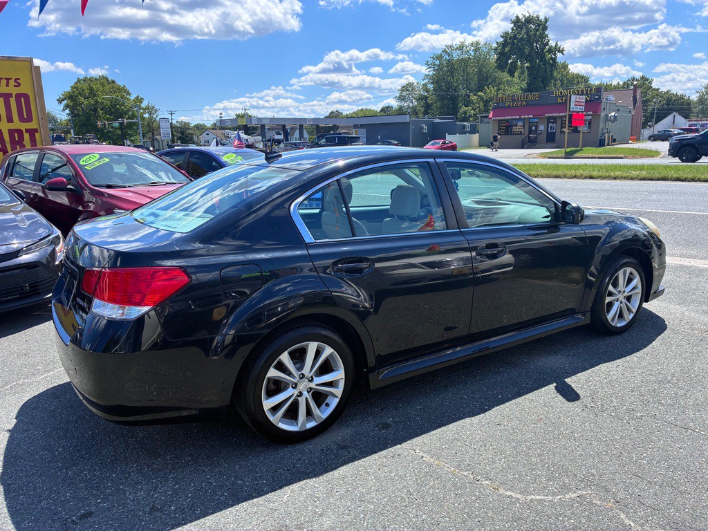 2014 Subaru Legacy Image 14