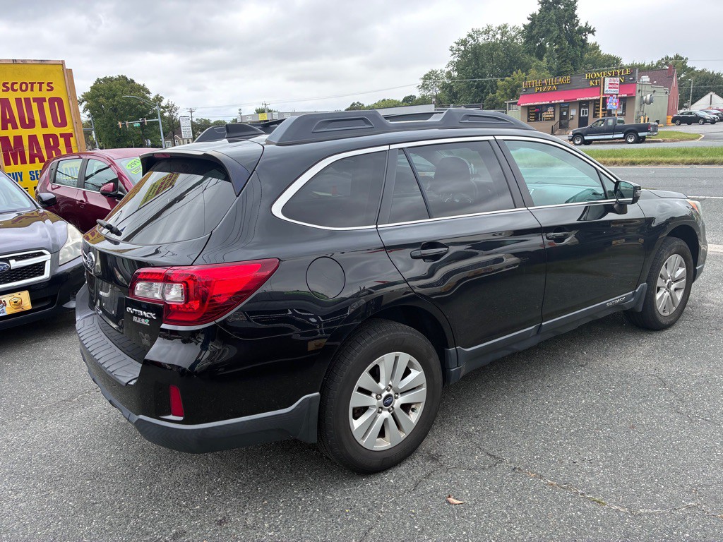 2016 Subaru Outback Image 8