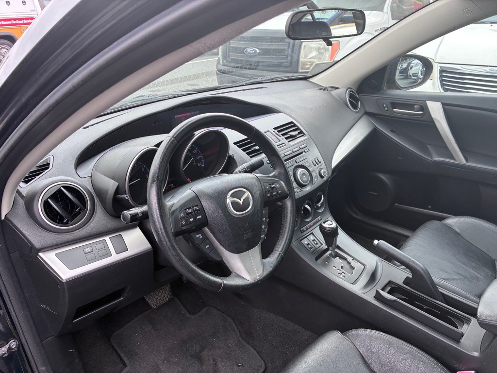 2012 Mazda Mazda3 Image 19