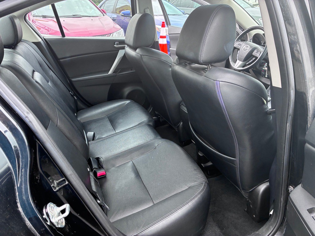 2012 Mazda Mazda3 Image 23