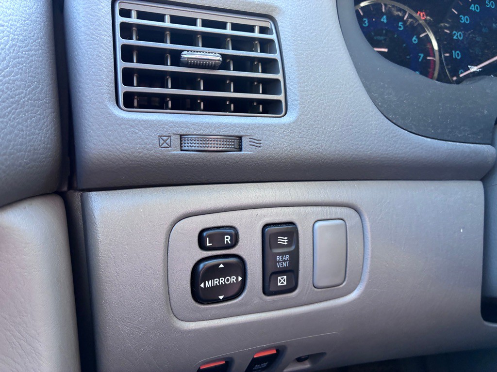 2008 Toyota Sienna Image 10