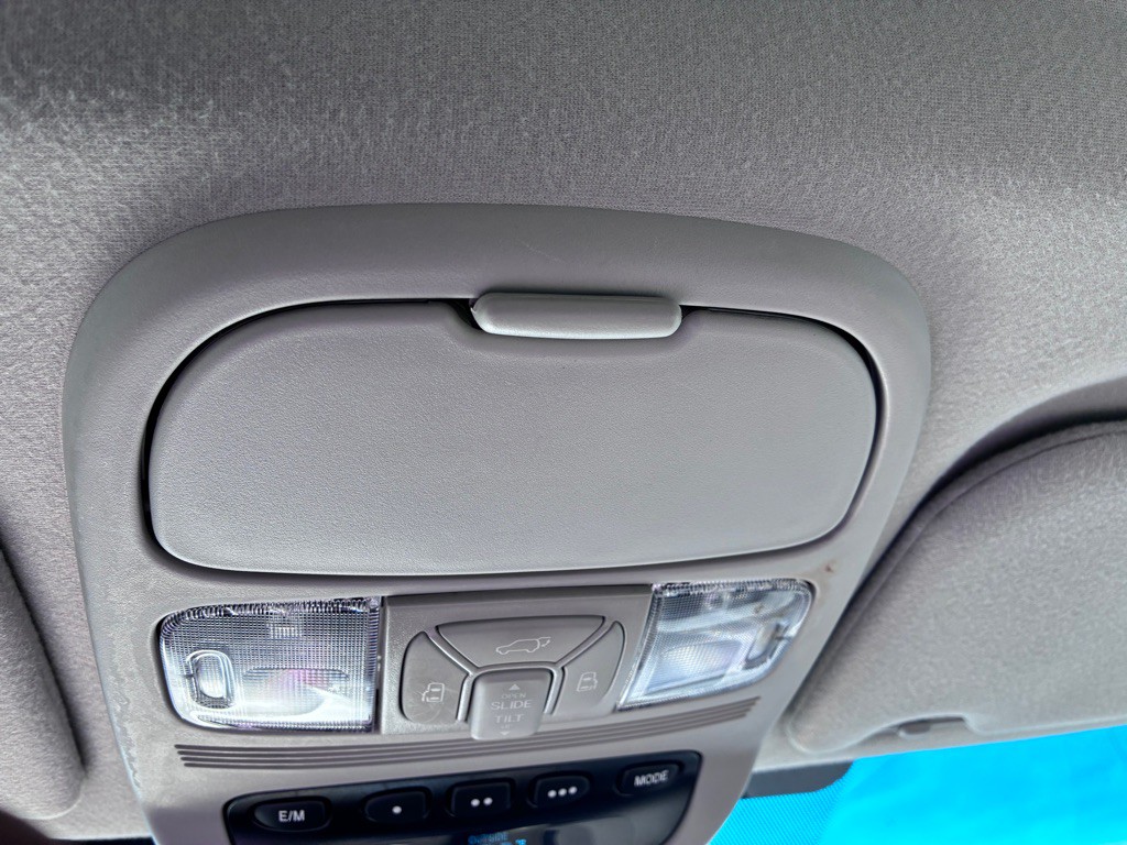 2008 Toyota Sienna Image 17