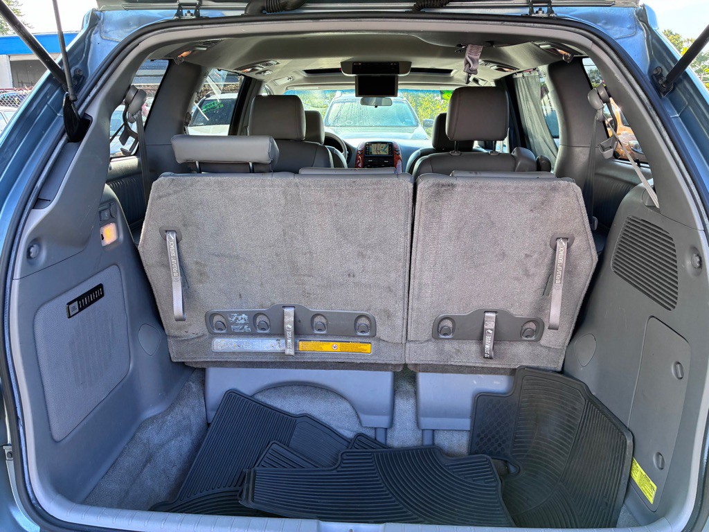 2008 Toyota Sienna Image 26