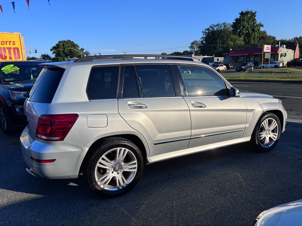 2015 Mercedes-Benz GLK-Class Image 9