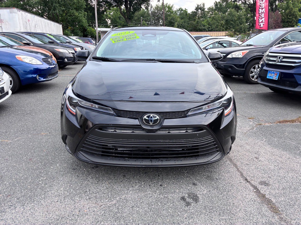 2023 Toyota Corolla Image 2