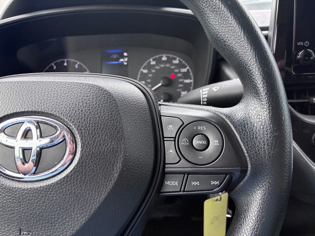 2023 Toyota Corolla Image 13