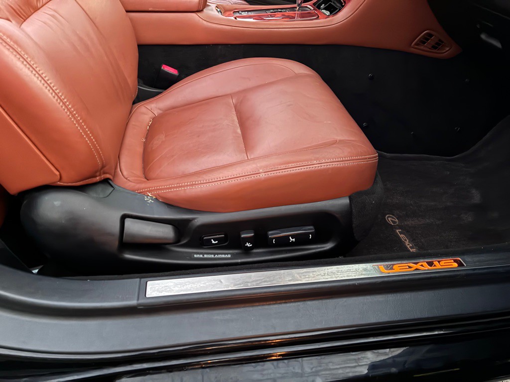 2002 Lexus SC Image 17