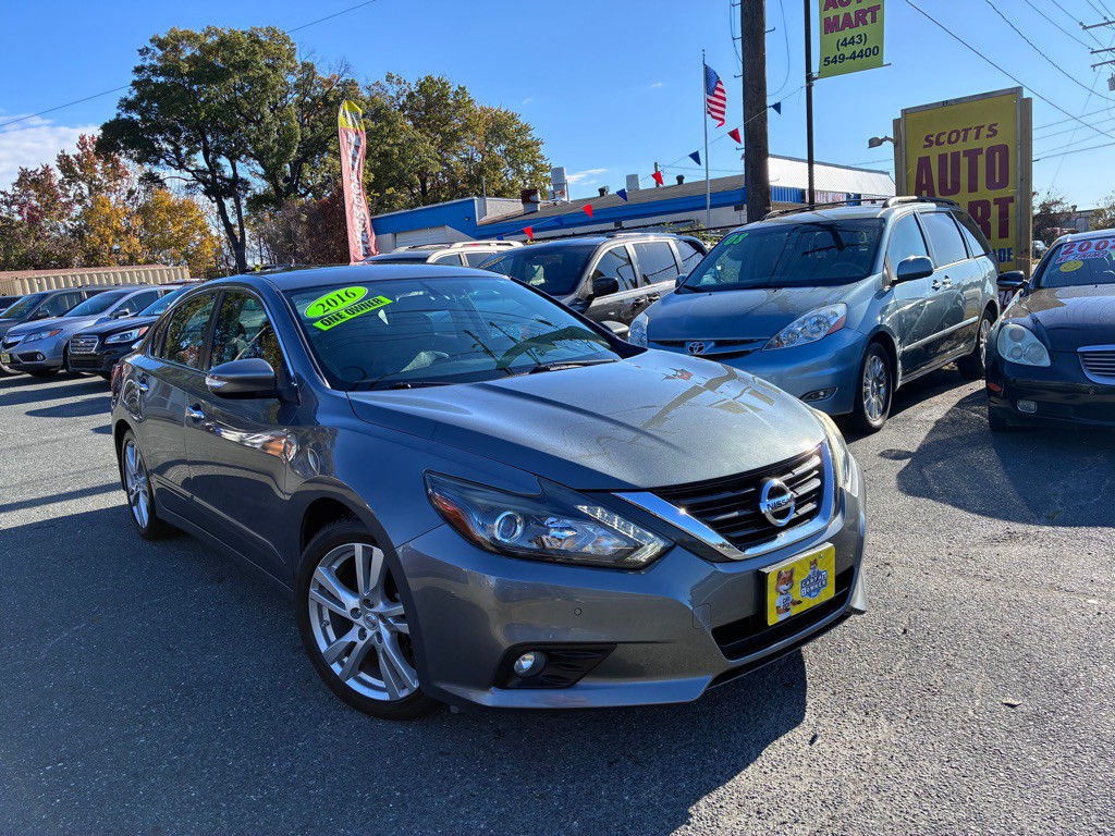 2016 Nissan Altima Image 1
