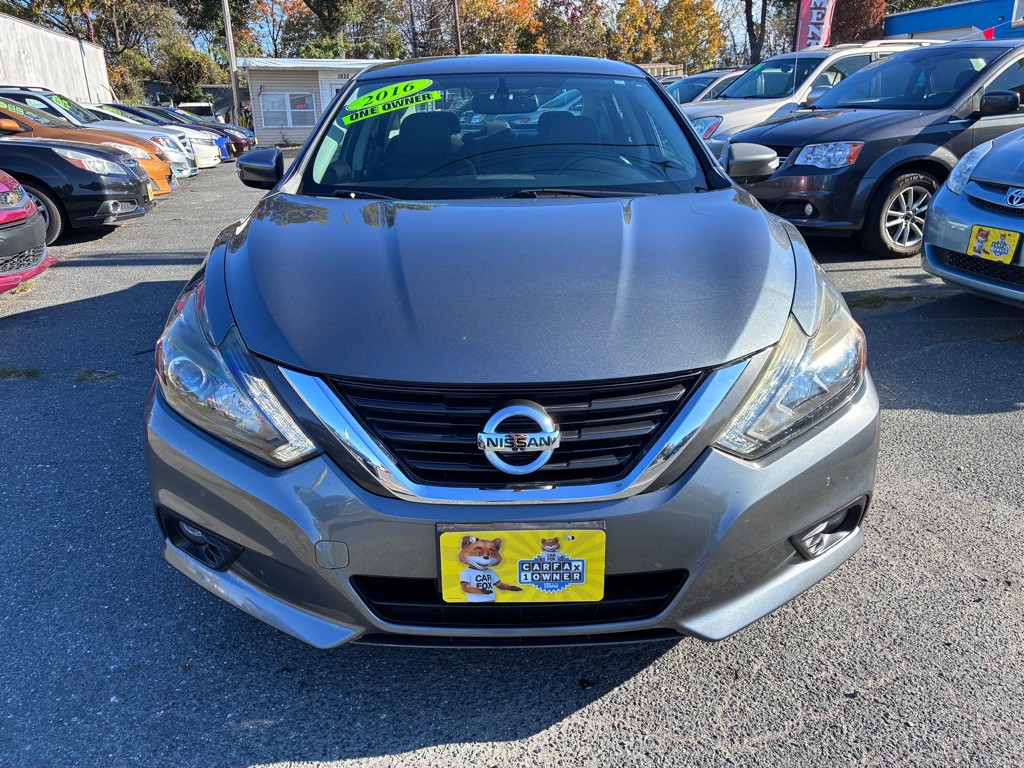 2016 Nissan Altima Image 2