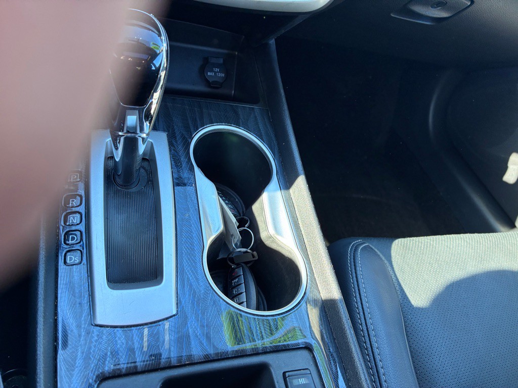 2016 Nissan Altima Image 21