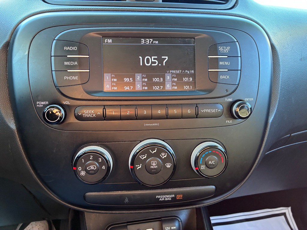 2017 Kia Soul Image 13