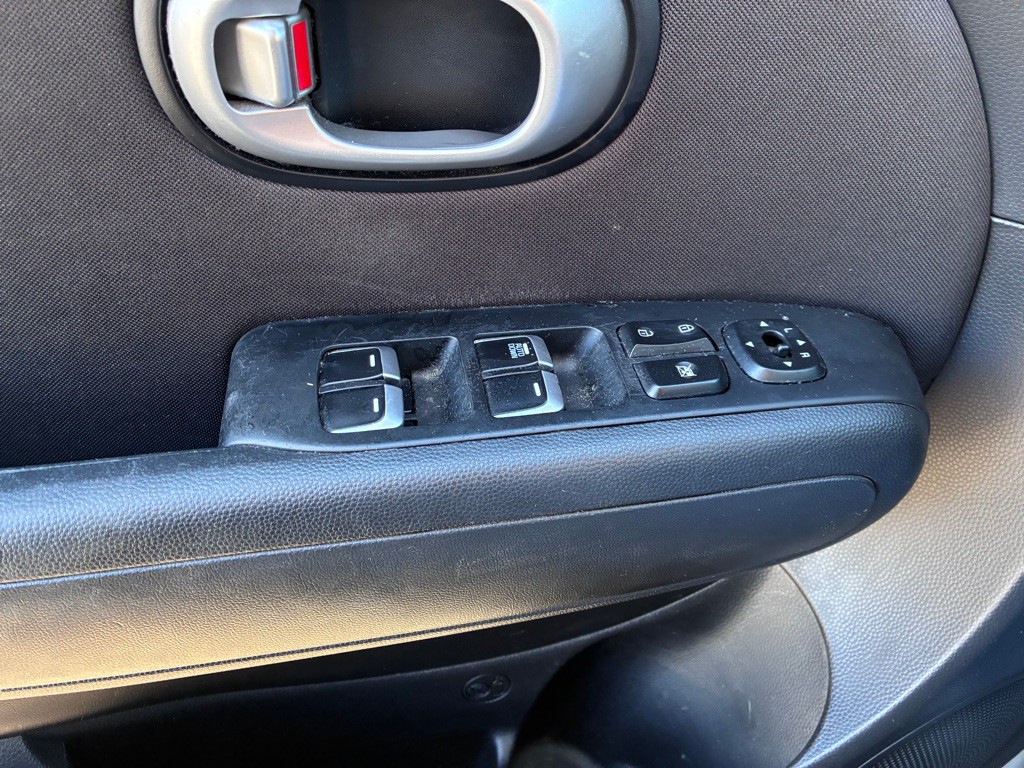 2017 Kia Soul Image 17