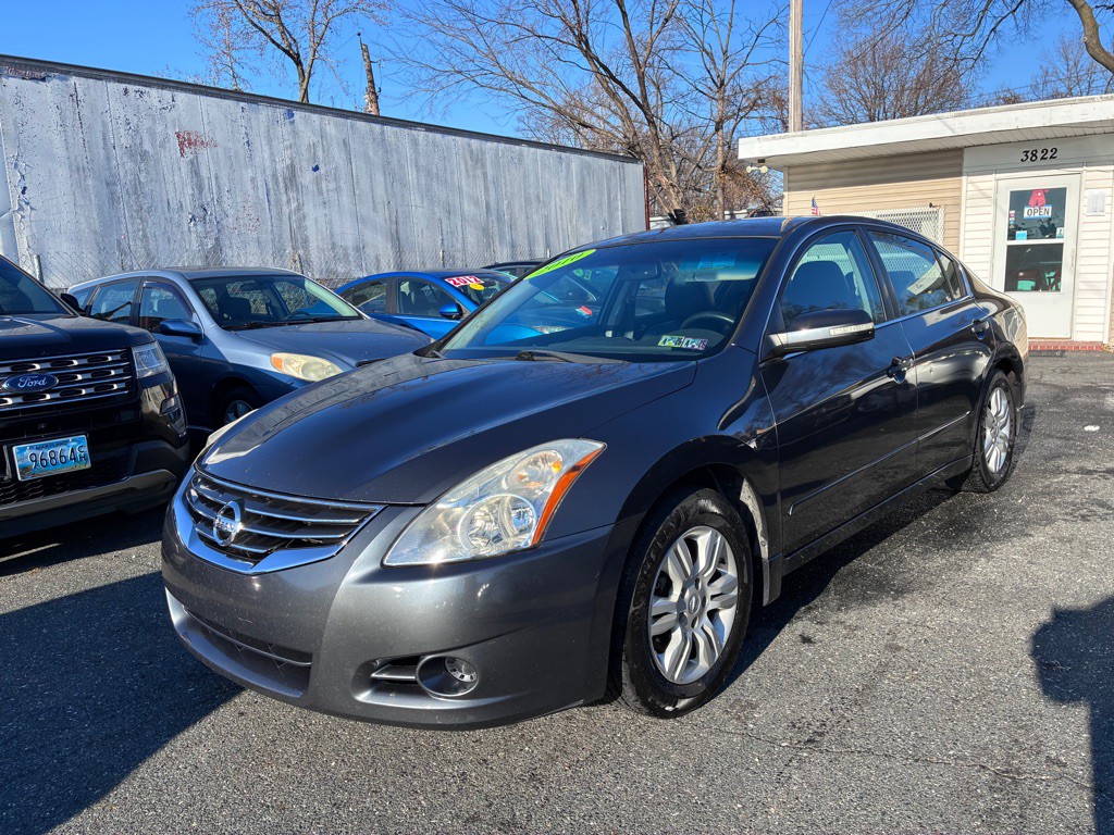 2010 Nissan Altima Image 3