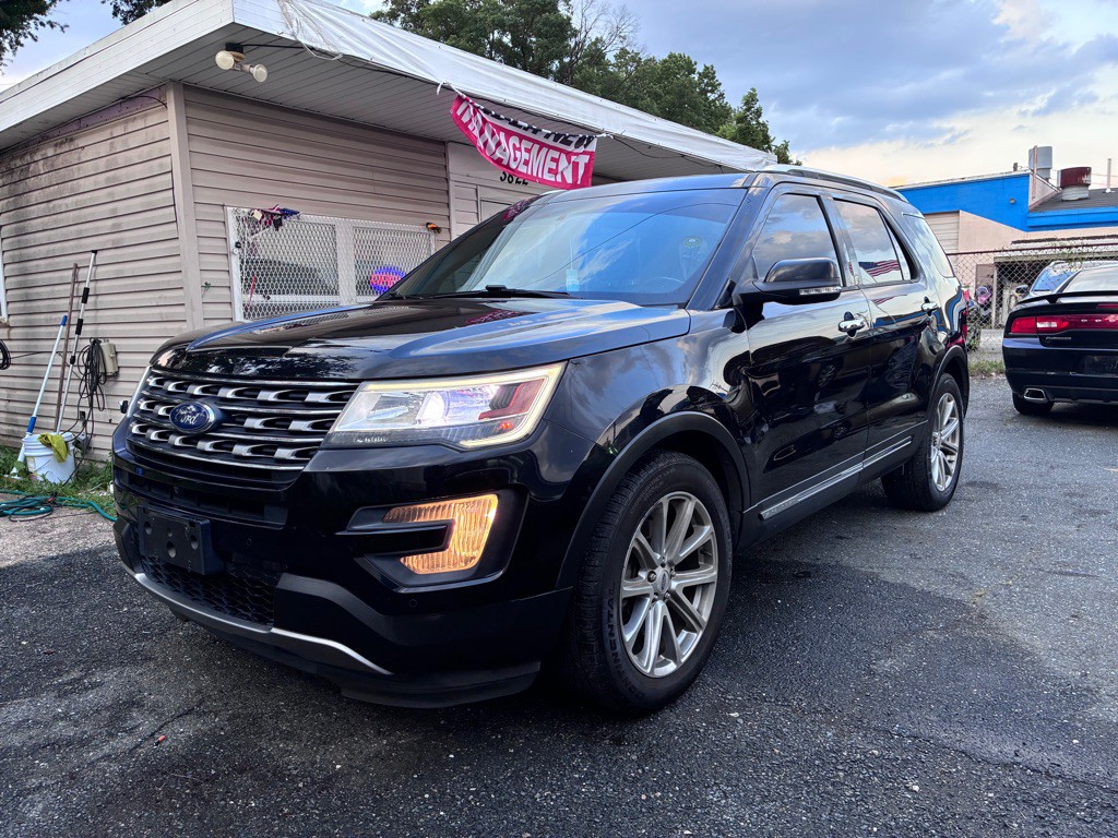 2016 Ford Explorer Image 2