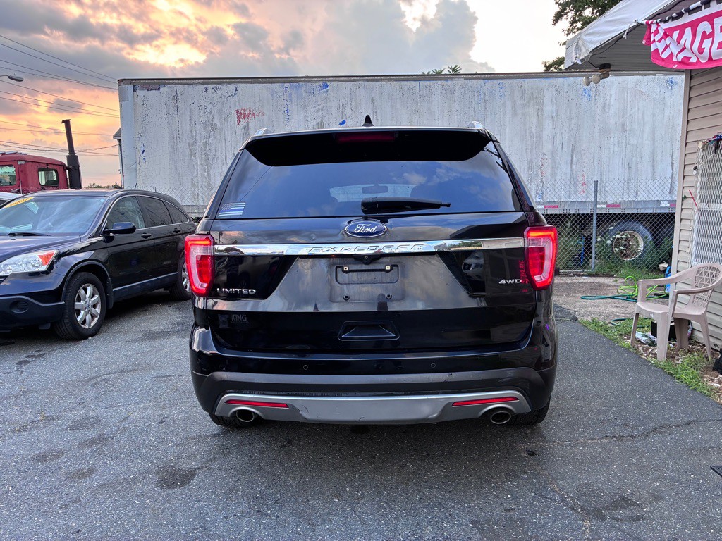 2016 Ford Explorer Image 6