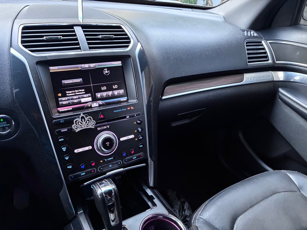 2016 Ford Explorer Image 11