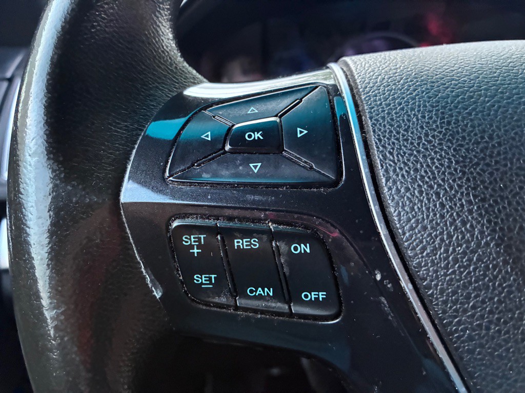 2016 Ford Explorer Image 15