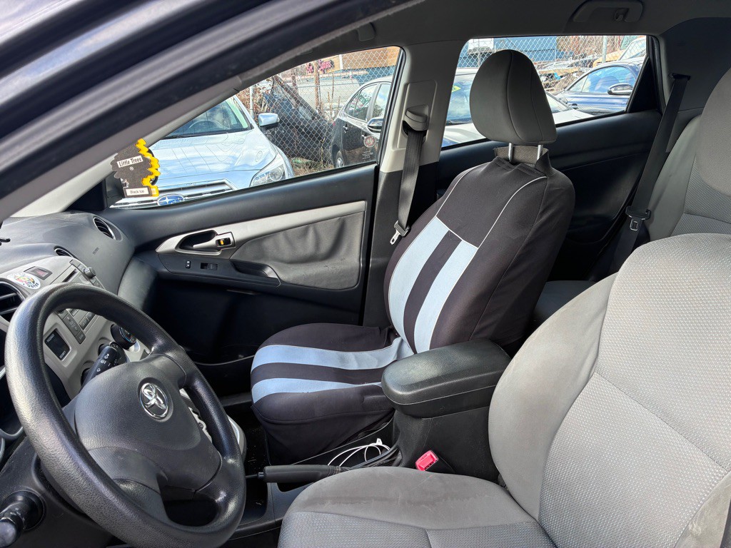 2010 Toyota Corolla Image 16