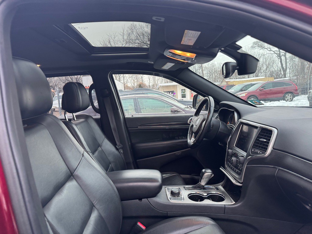 2018 Jeep Grand Cherokee Image 8