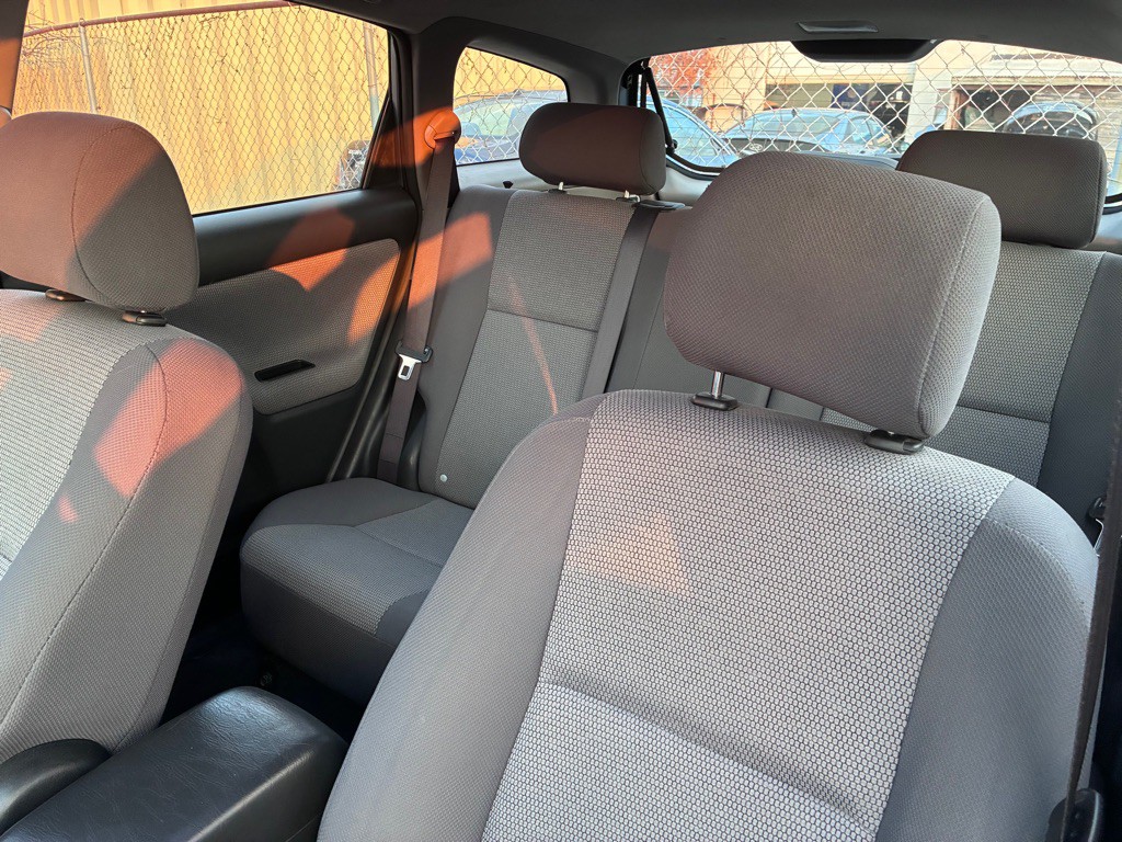 2005 Toyota Corolla Image 13