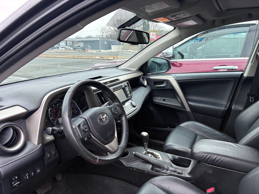 2013 Toyota Rav4 Image 4