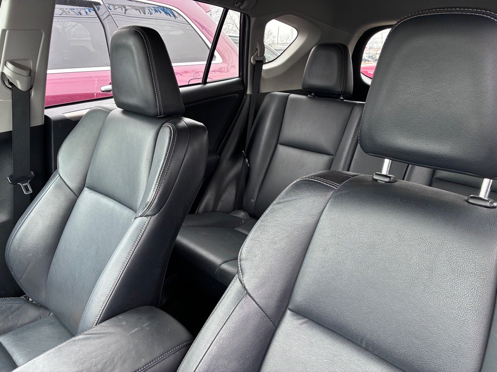 2013 Toyota Rav4 Image 5