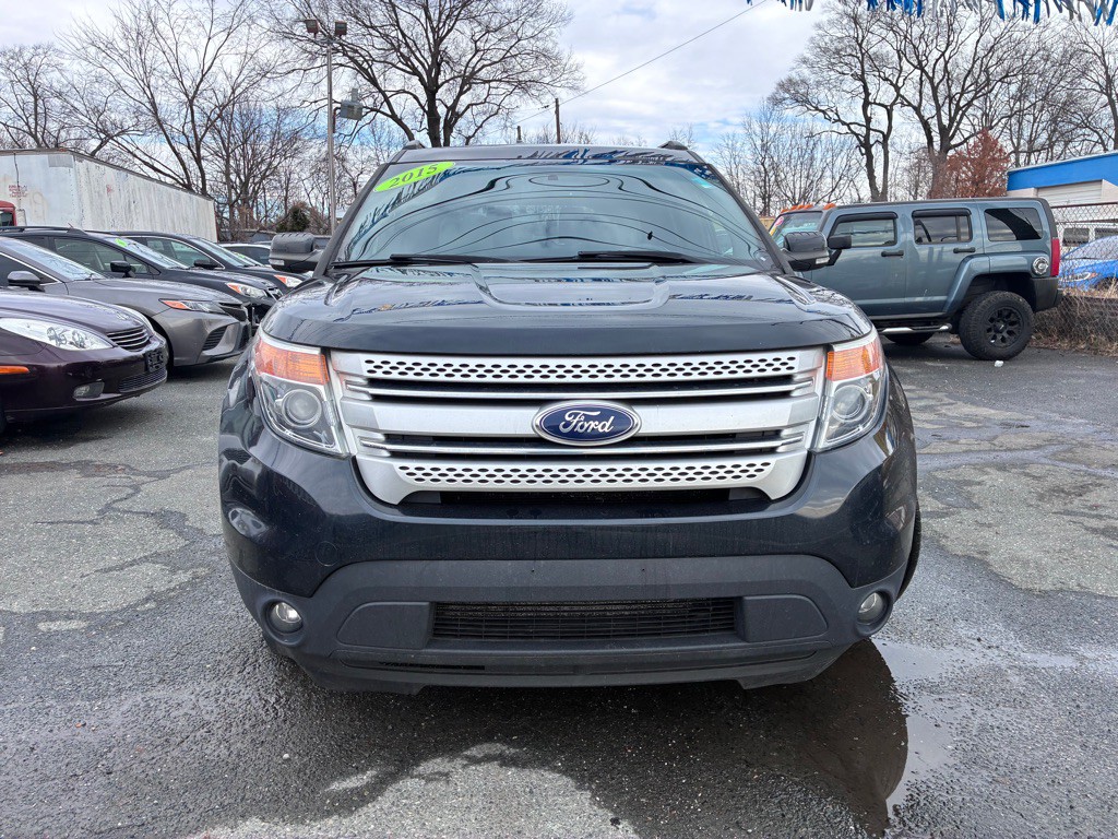 2015 Ford Explorer Image 2