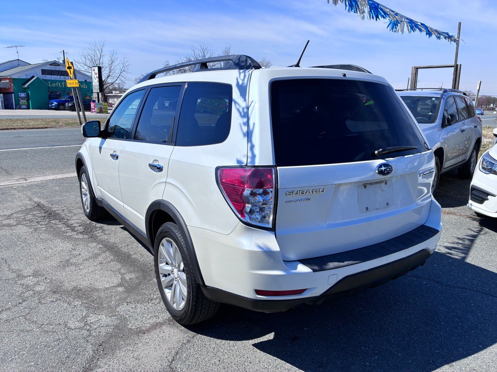 2012 Subaru Forester Image 6