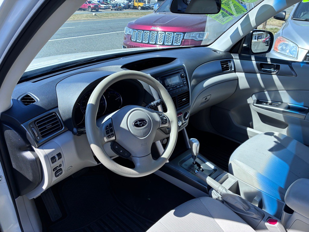 2012 Subaru Forester Image 21