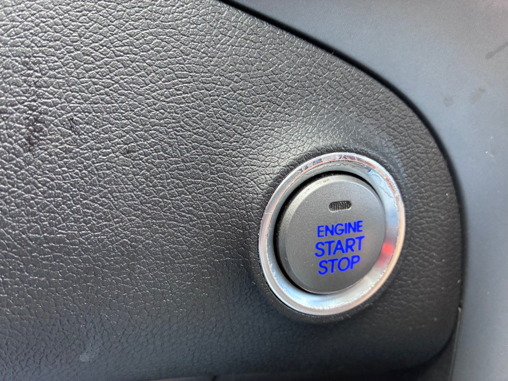 2016 Hyundai Elantra Image 13