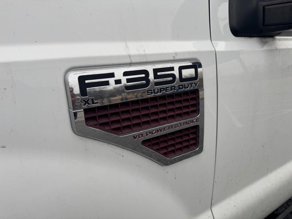 2008 Ford F-350 Image 12