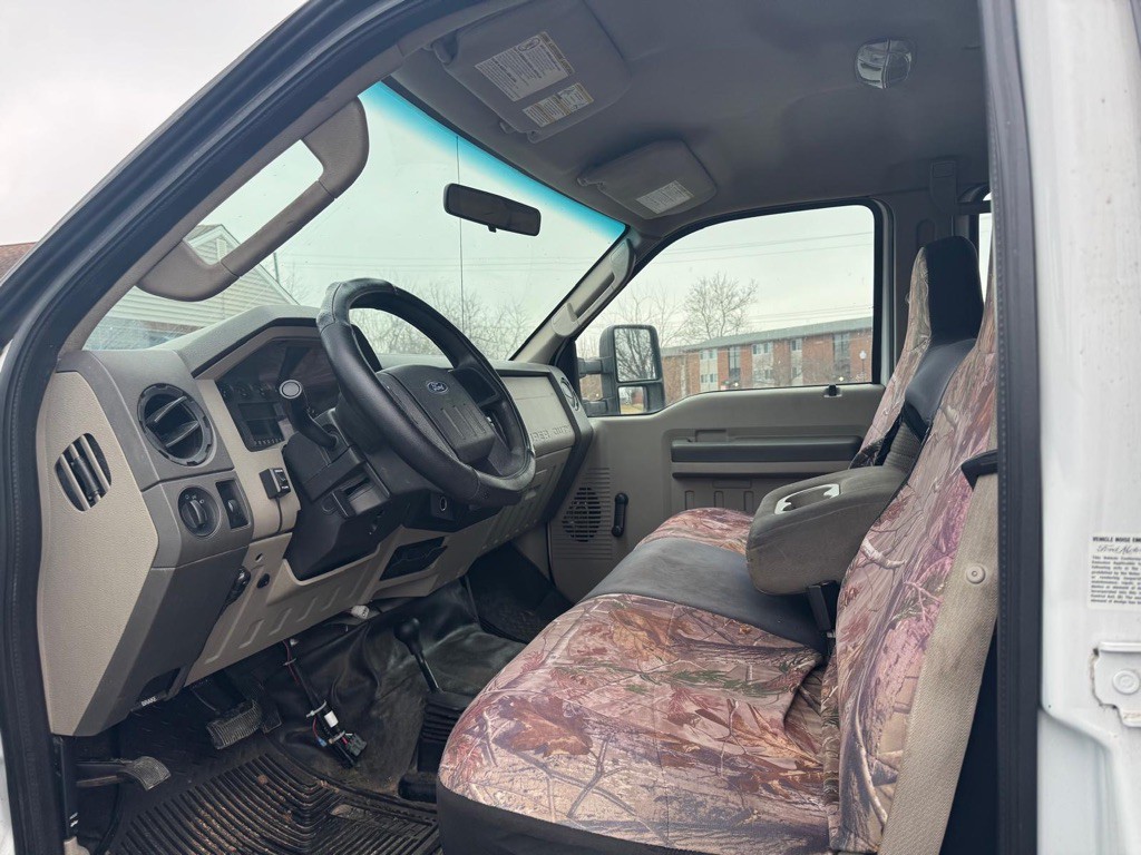 2008 Ford F-350 Image 23