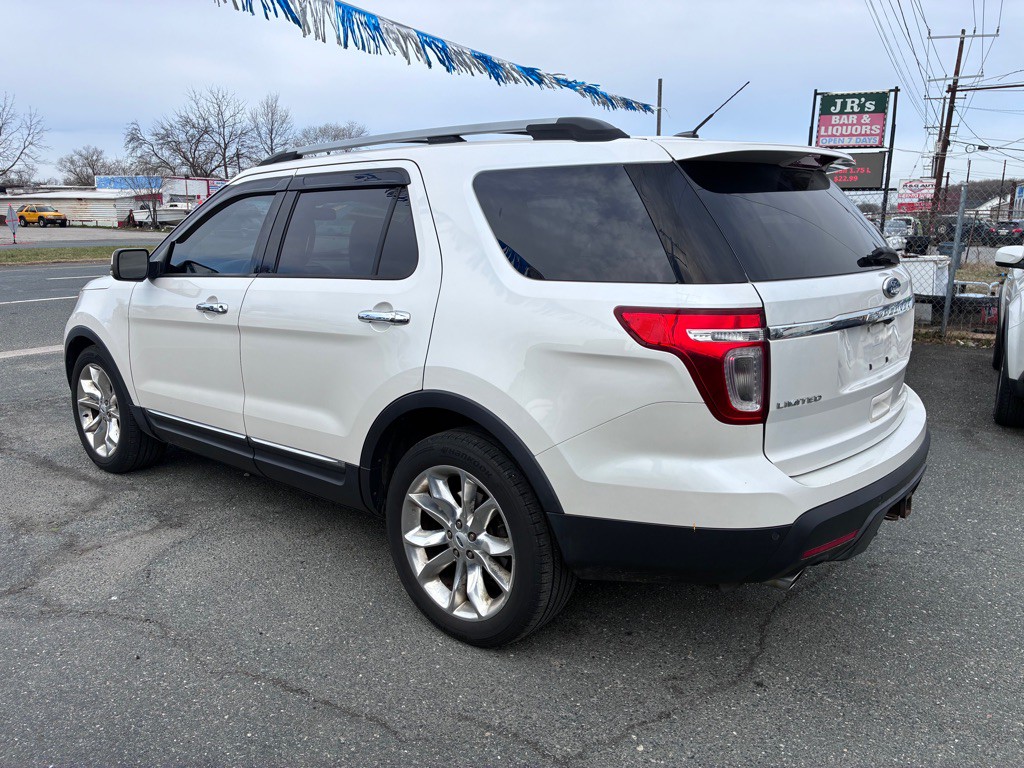 2012 Ford Explorer Image 5