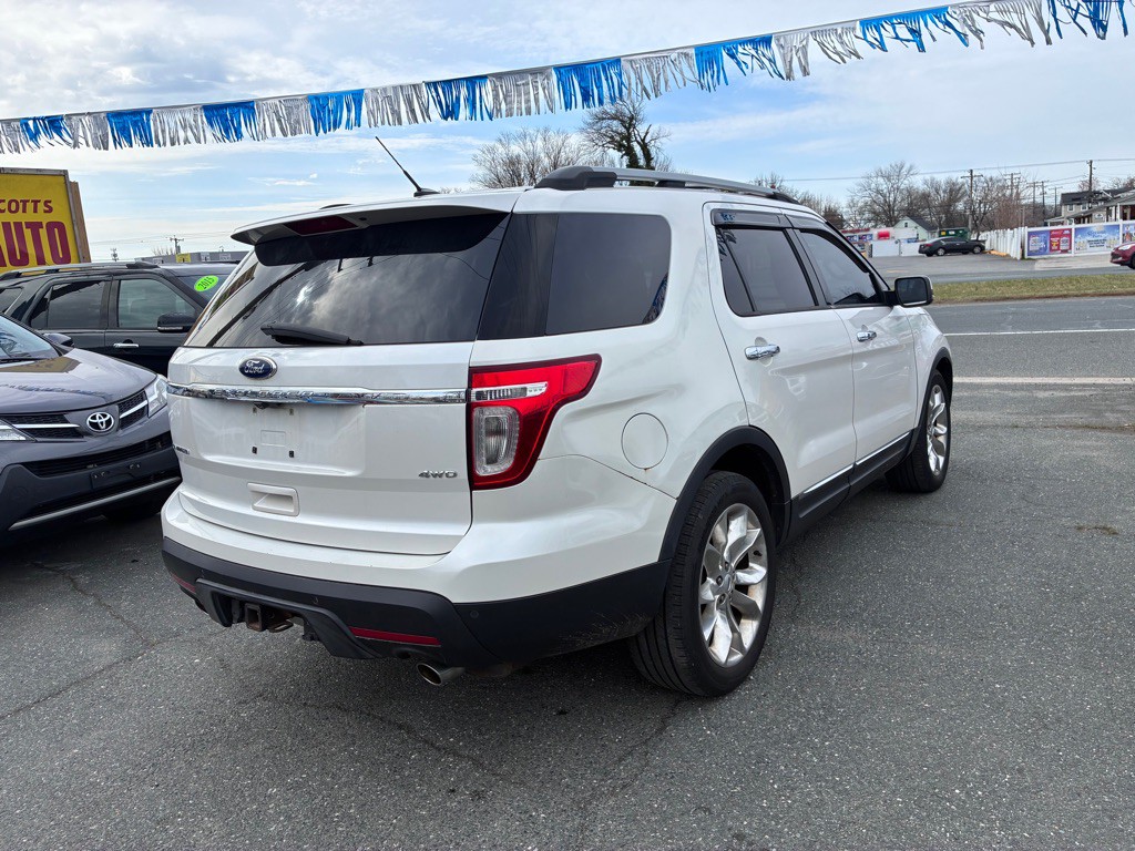 2012 Ford Explorer Image 7