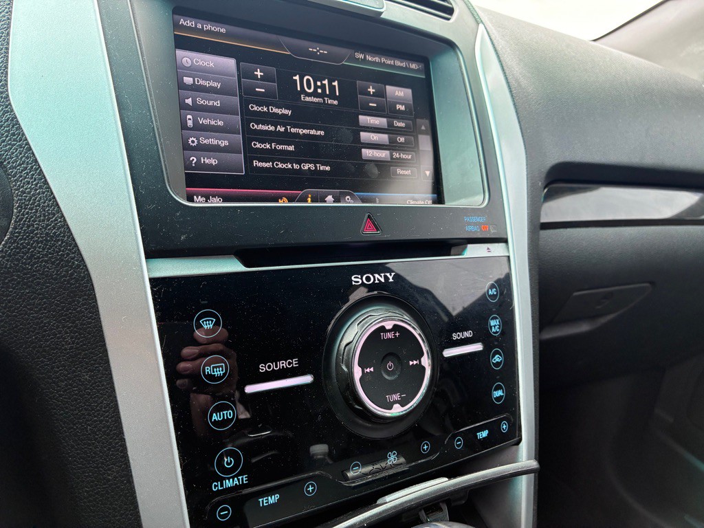 2012 Ford Explorer Image 18