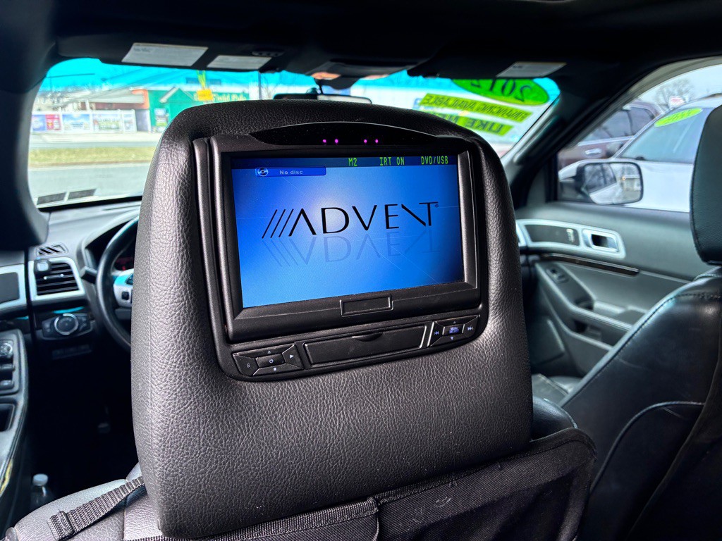 2012 Ford Explorer Image 24