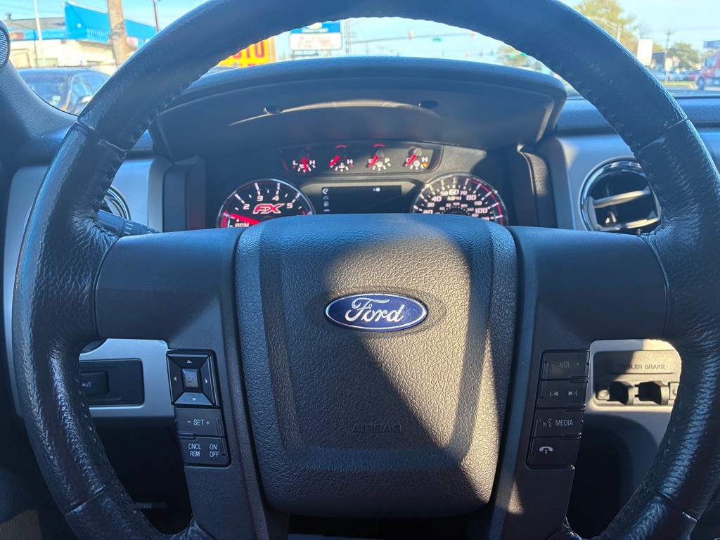 2014 Ford F-150 Image 8