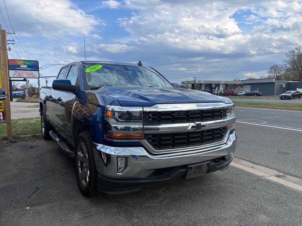 2017 Chevrolet Silverado 1500 Image 1
