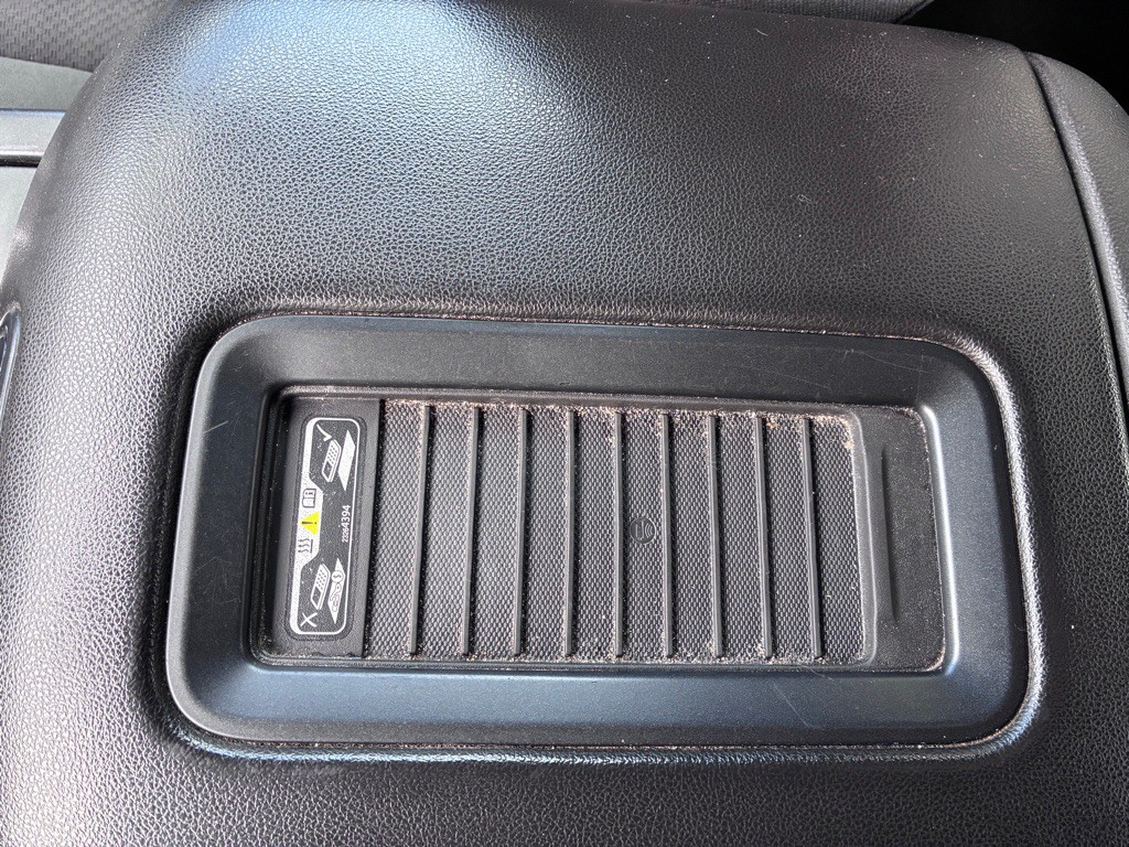 2017 Chevrolet Silverado 1500 Image 19