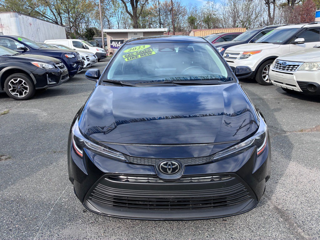 2023 Toyota Corolla Image 2