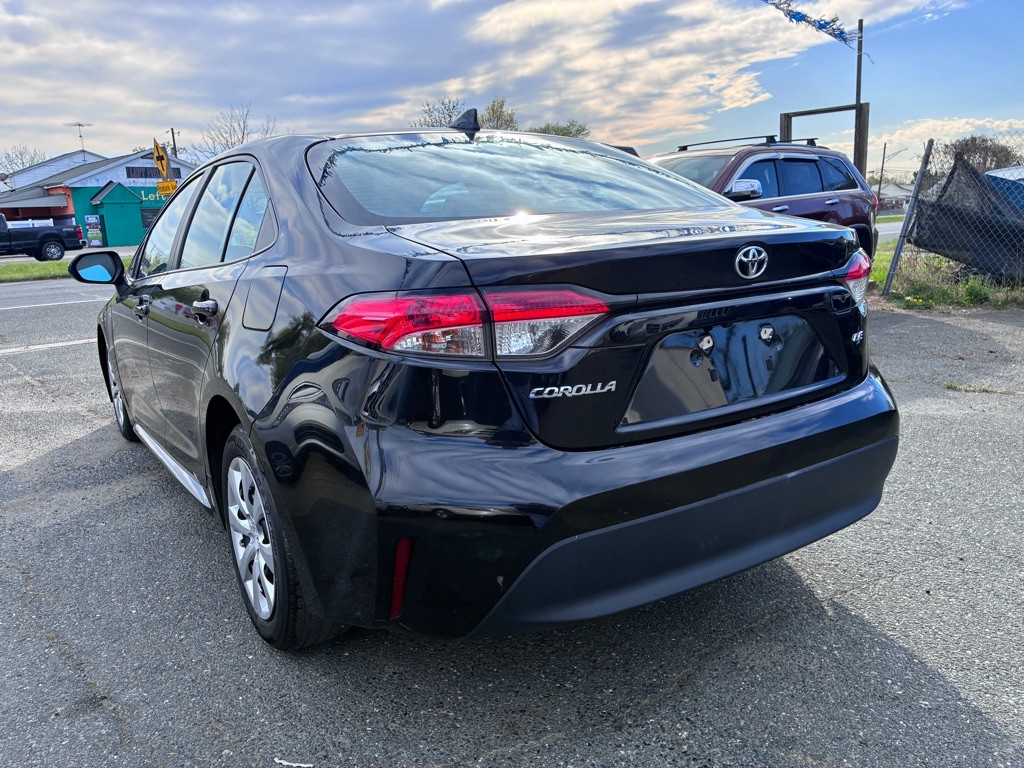 2023 Toyota Corolla Image 6