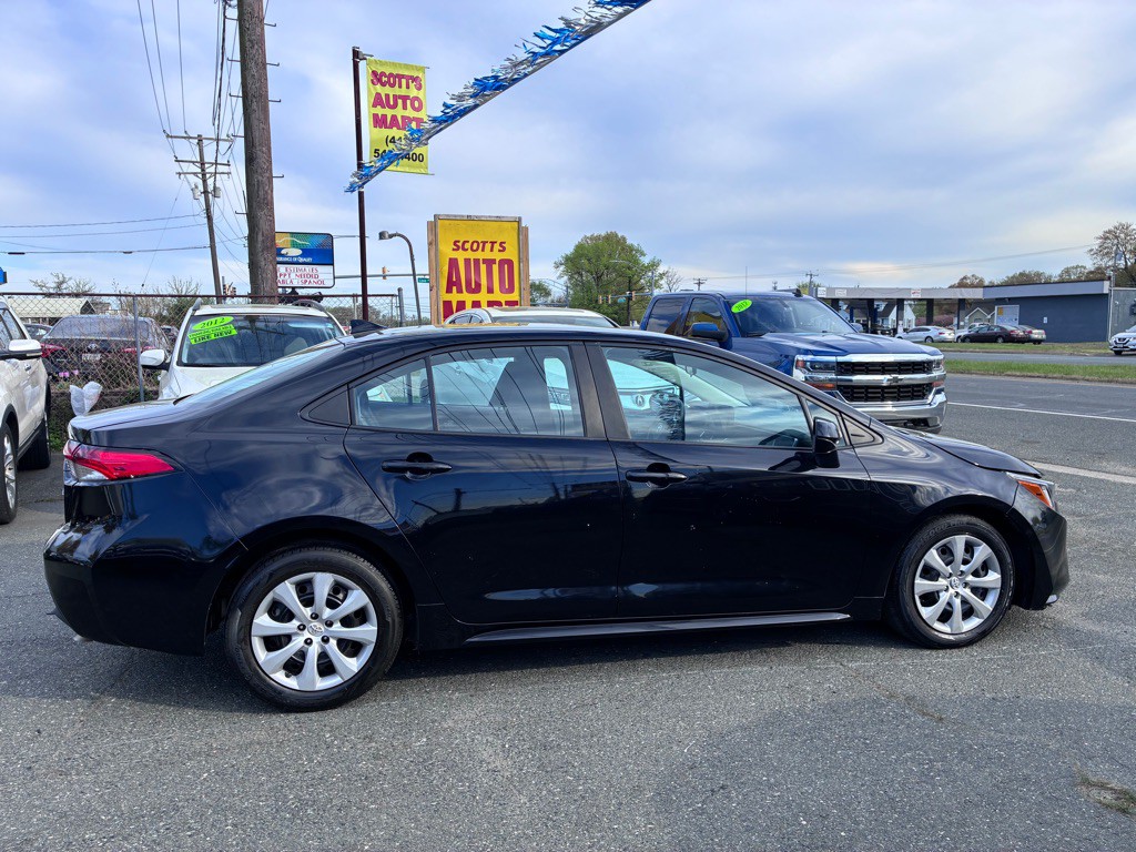 2023 Toyota Corolla Image 9