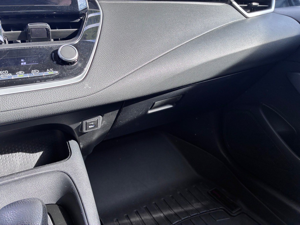 2023 Toyota Corolla Image 16