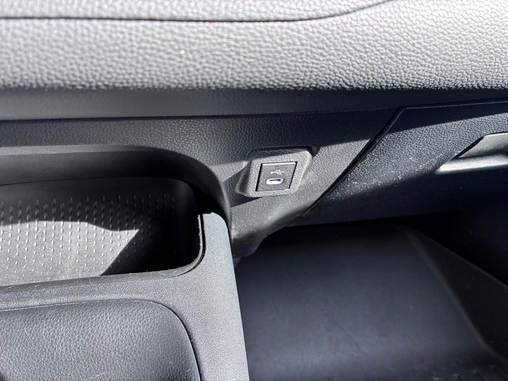 2023 Toyota Corolla Image 17