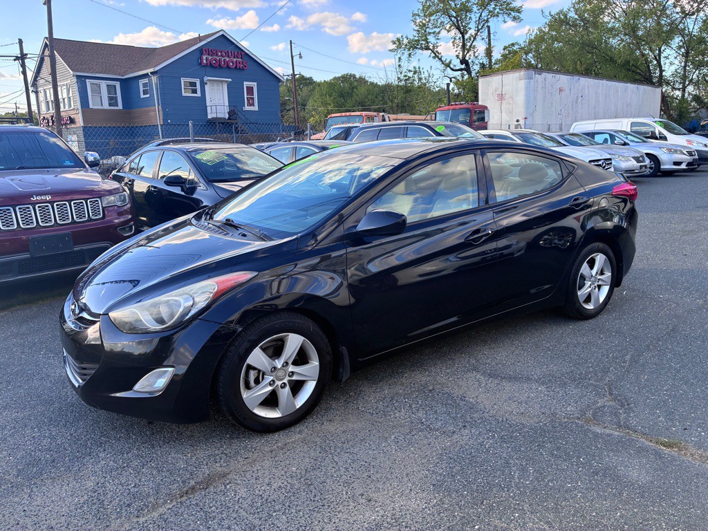 2013 Hyundai Elantra Image 4