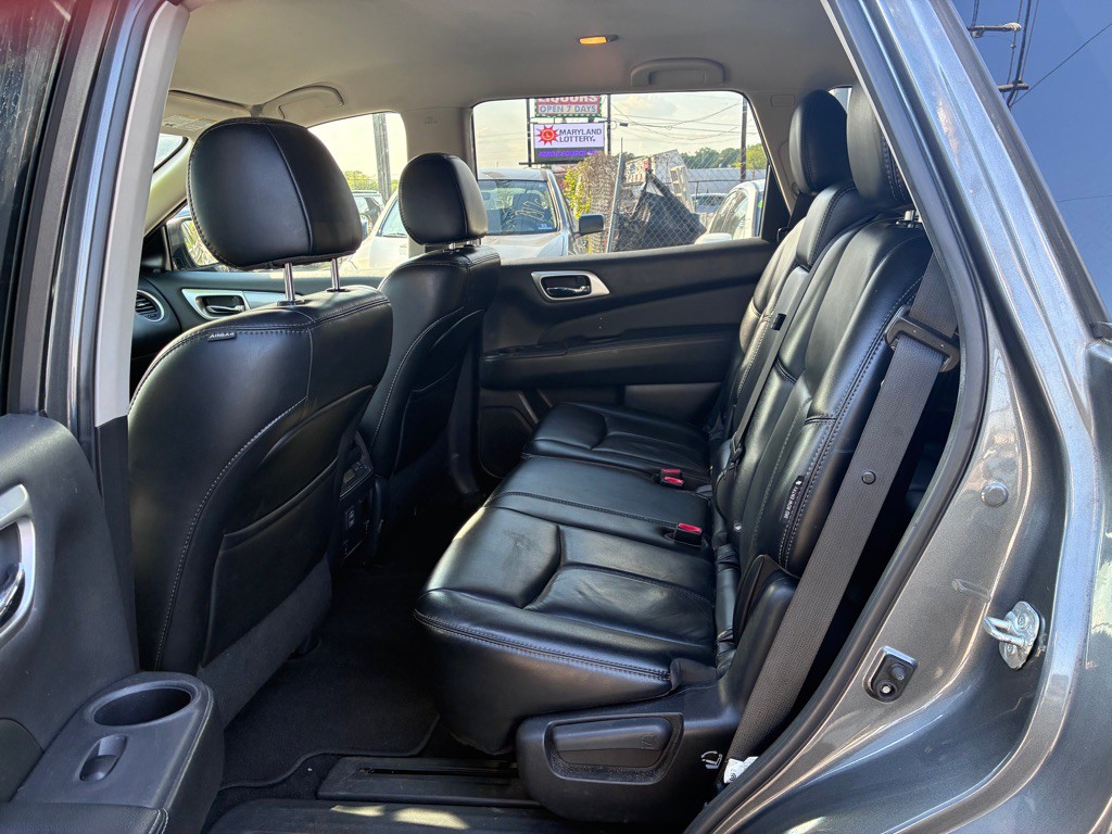 2018 Nissan Pathfinder Image 13
