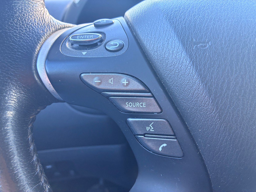 2018 Nissan Pathfinder Image 23