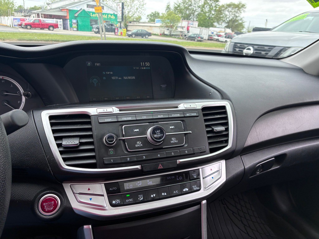 2015 Honda Accord Image 10